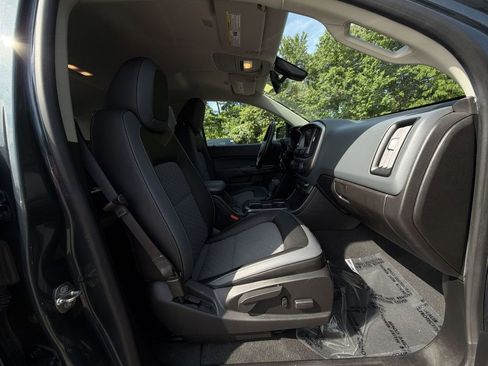 Used 2019 Chevrolet Colorado Z71 AWD/4WD image 26