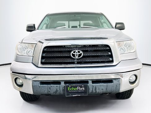 Used 2008 Toyota Tundra 4x4 Double Cab image 2