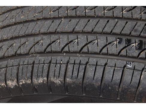 Certified 2025 Subaru Outback Premium image 12