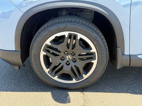 New 2026 Honda Pilot Touring image 11