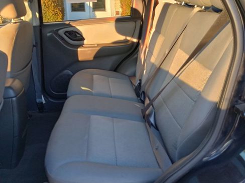 Used 2007 Ford Escape XLT image 16