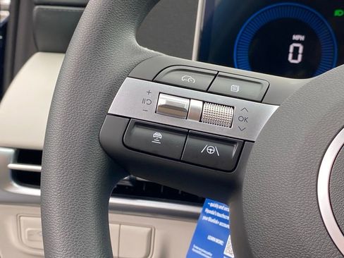 New 2026 Hyundai Tucson SE FWD image 17