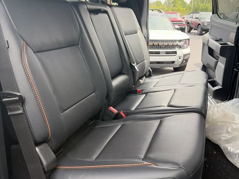 New 2026 Ford F250 Lariat w/ Black Appearance Package AWD/4WD image 26