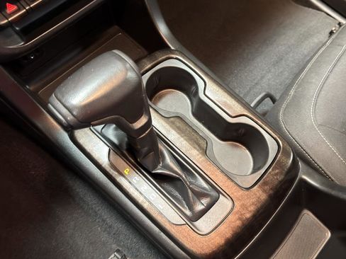 Used 2019 GMC Canyon SLE image 60