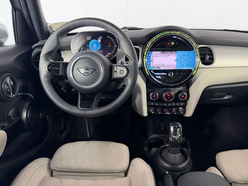 Used 2024 MINI Cooper S FWD image 30
