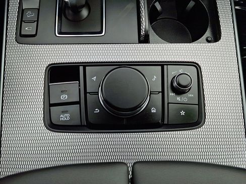 Used 2025 MAZDA CX-70 Plug-In Hybrid w/ Premium Plus image 16