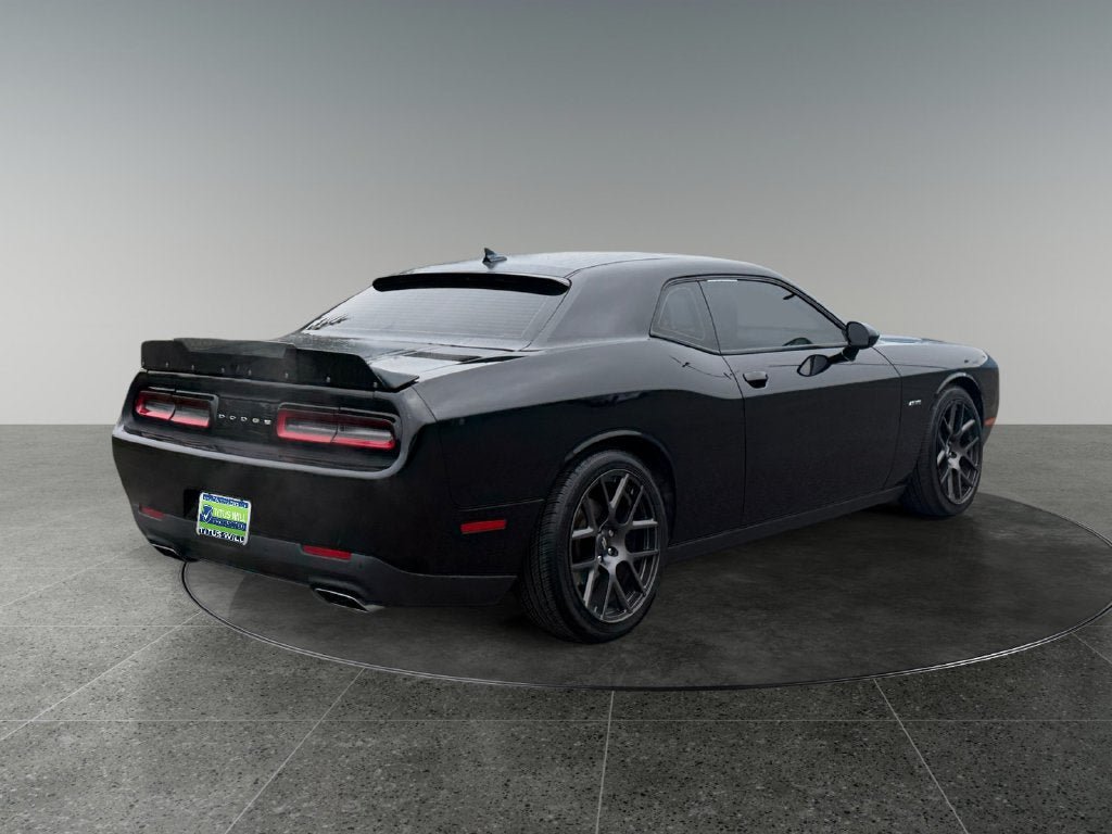 Used 2016 Dodge Challenger R/T Plus RWD image 9