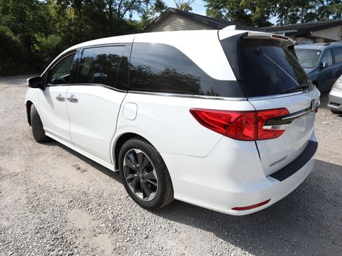 Used 2022 Honda Odyssey Elite image 9