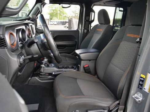 Used 2020 Jeep Gladiator Mojave w/ Trailer Tow Package image 3