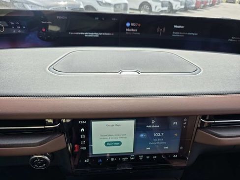 New 2026 Lincoln Navigator Reserve image 10