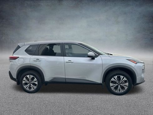 Used 2023 Nissan Rogue SV AWD/4WD image 7