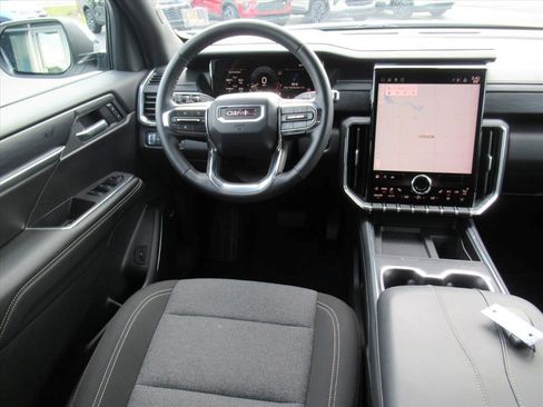 Certified 2025 GMC Acadia Elevation image 13