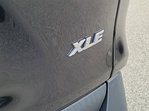 Used 2023 Toyota RAV4 XLE image 14