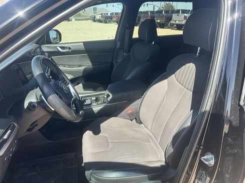Used 2025 Hyundai Palisade Calligraphy AWD/4WD image 13
