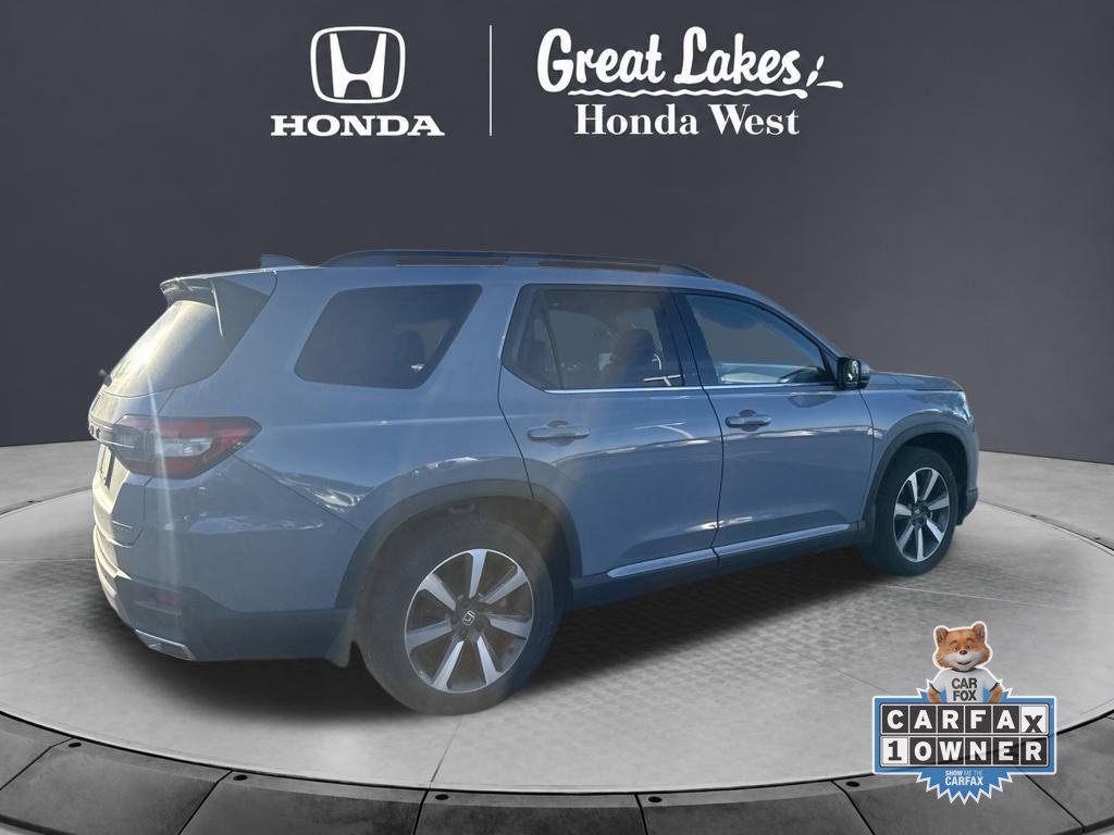 Used 2025 Honda Pilot Touring image 8