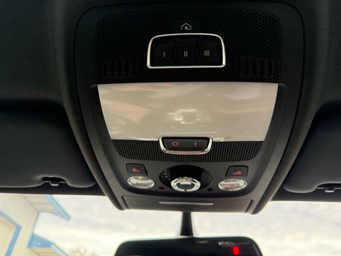 Used 2015 Audi A4 2.0T Premium Plus w/ Technology Package image 43