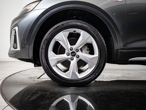 Certified 2025 Audi Q5 2.0T Premium Plus w/ Premium Plus Package image 13