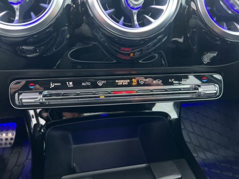 Used 2019 Mercedes-Benz A 220 4MATIC image 54