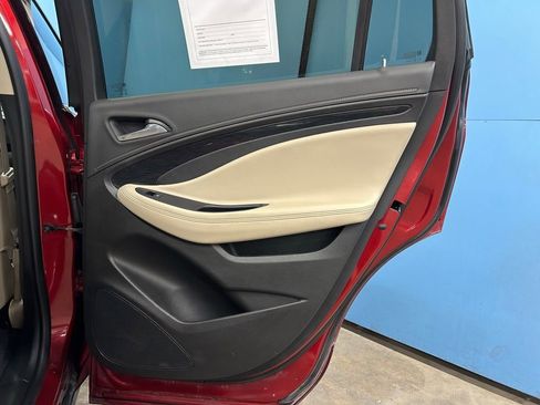 Used 2017 Buick Envision Essence image 47