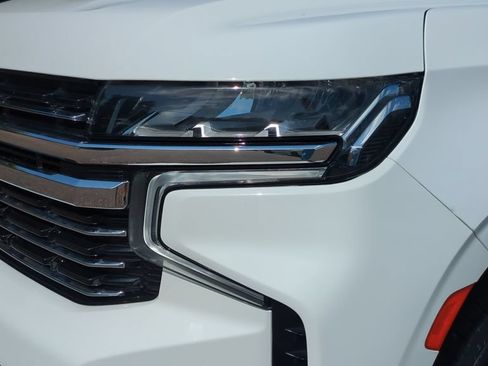 Used 2024 Chevrolet Tahoe LT RWD image 9