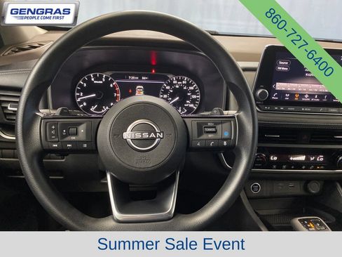 Used 2023 Nissan Rogue SV AWD/4WD image 20