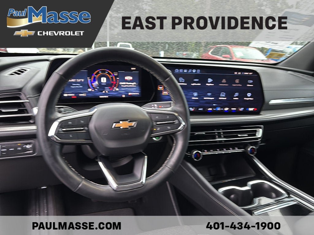 Used 2024 Chevrolet Traverse LT AWD/4WD image 12
