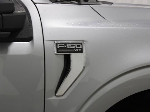 Used 2023 Ford F150 XLT AWD/4WD image 12