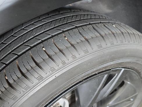 Used 2024 Buick Encore GX Sport Touring image 20