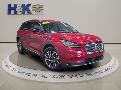 Used 2021 Lincoln Corsair FWD image 1