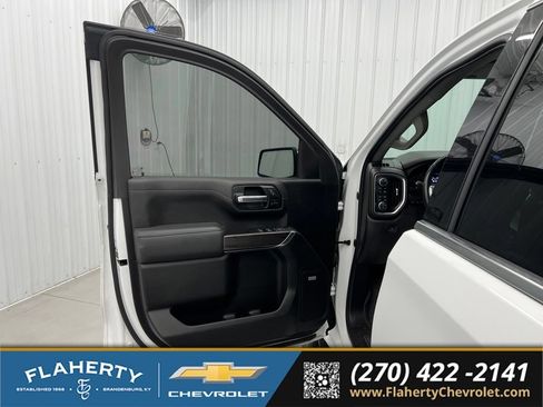 Used 2022 Chevrolet Silverado 1500 LTZ w/ Technology Package AWD/4WD image 8