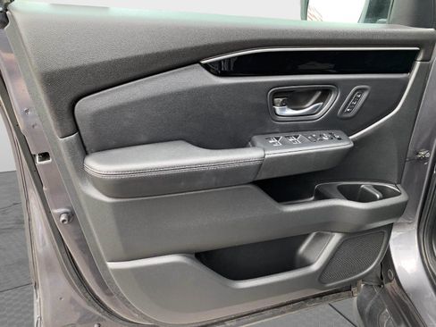 Certified 2023 Honda Pilot EX-L image 11