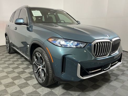 Certified 2025 BMW X5 sDrive40i w/ Parking Assistance Package image 4