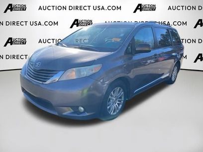 Used 2013 Toyota Sienna XLE