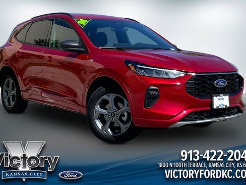 Used 2024 Ford Escape ST-Line w/ Tech Pack #1 AWD/4WD image 1