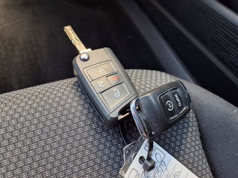 Used 2019 Volkswagen Jetta S w/ Driver Assistance Package FWD image 12