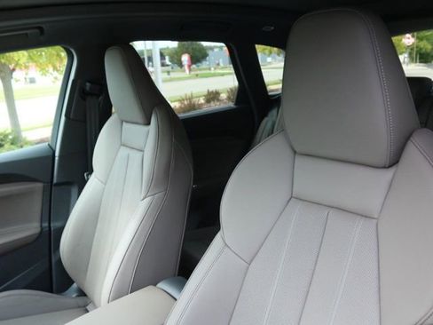 New 2025 Audi Q5 Premium Plus image 14