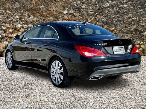 Used 2018 Mercedes-Benz CLA 250 image 10