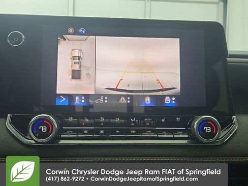 Used 2024 Chevrolet Colorado ZR2 w/ ZR2 Convenience Package III image 24