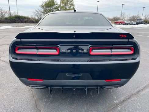 Used 2022 Dodge Challenger R/T w/ Plus Package image 4