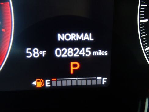 Used 2025 Honda CR-V EX-L image 24