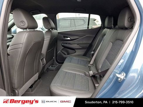 New 2026 Buick Envista Sport Touring w/ Convenience I Package FWD image 7