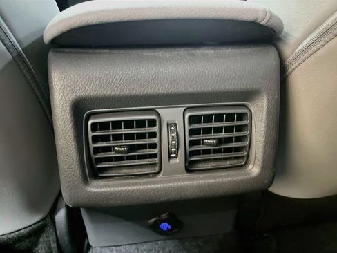 Used 2023 Toyota Camry XSE FWD image 25