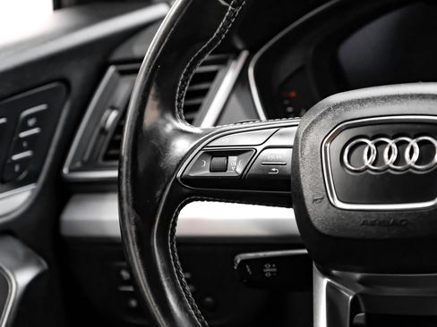 Used 2018 Audi SQ5 Premium Plus w/ Navigation Package AWD/4WD image 18