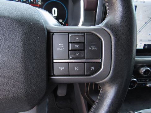 Used 2023 Ford F150 Lariat image 25