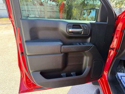 Used 2021 Chevrolet Silverado 1500 Custom Trail Boss image 13