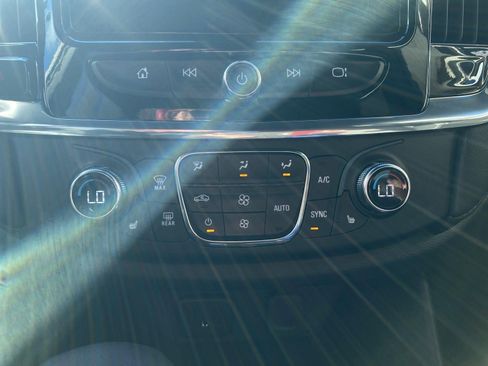 Used 2023 Chevrolet Traverse LT w/ LPO, Floor Liner Package image 3