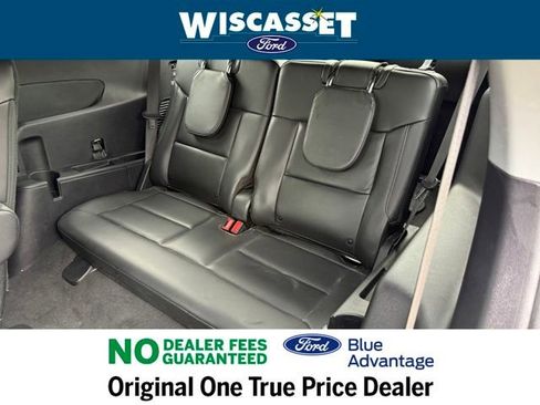 Certified 2022 Ford Explorer XLT w/ Equipment Group 202A image 8