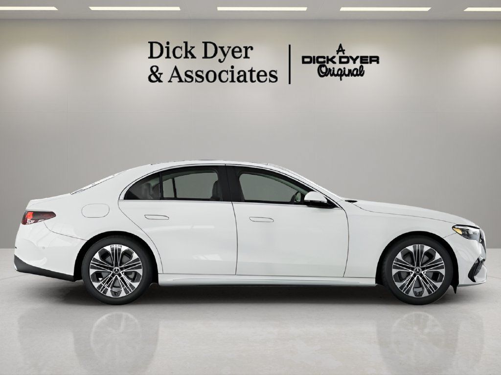 Used 2026 Mercedes-Benz E 350 Sedan image 11