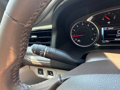 Used 2019 GMC Acadia SLT AWD/4WD image 21