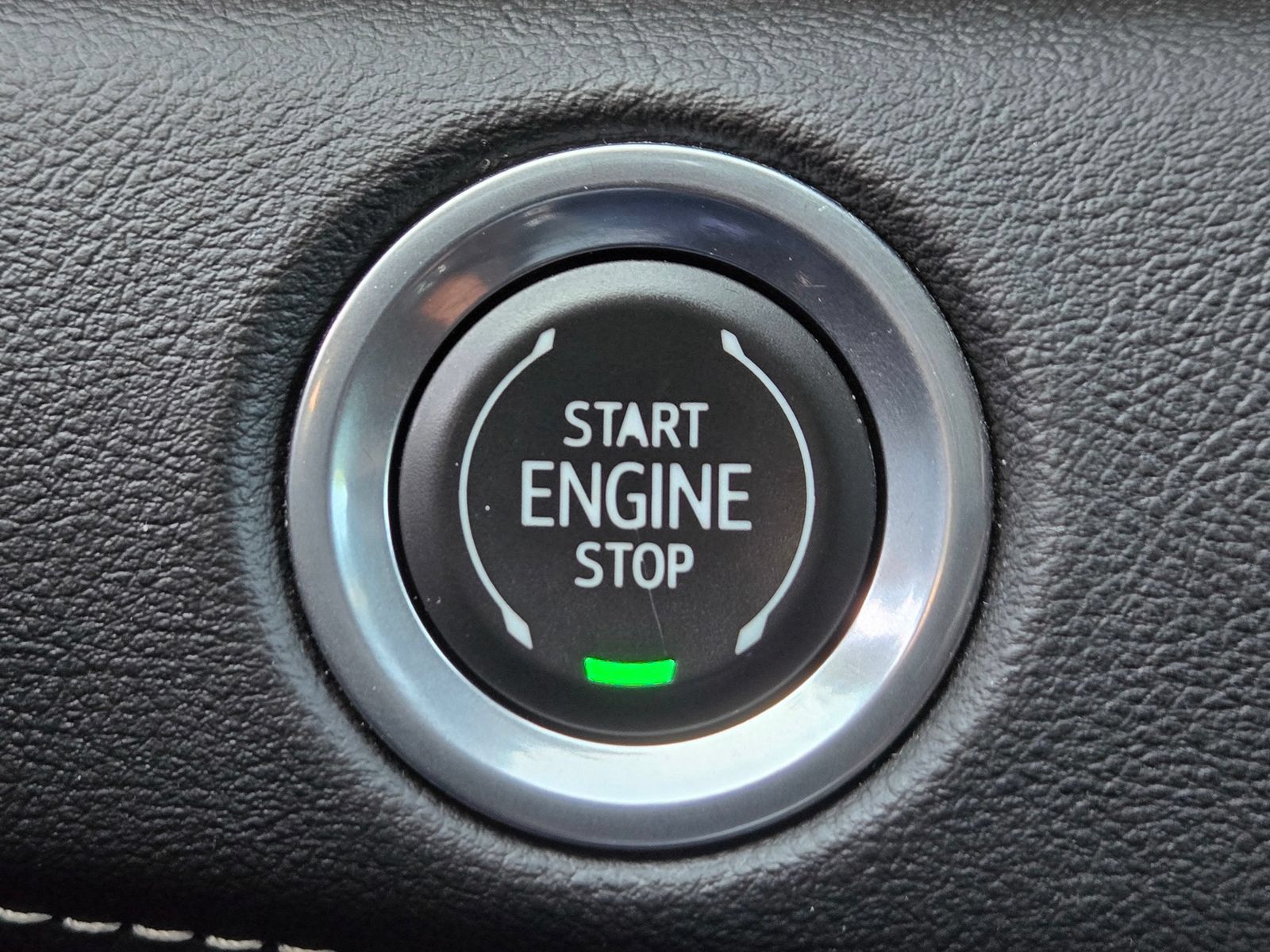 Used 2023 Cadillac Escalade ESV Luxury RWD image 21